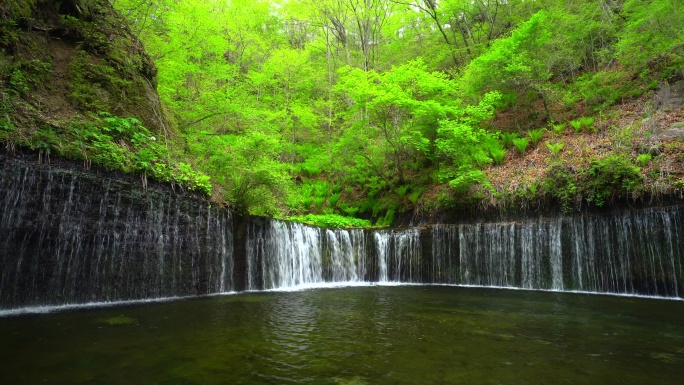 长野石井瀑布水流湖泊美景