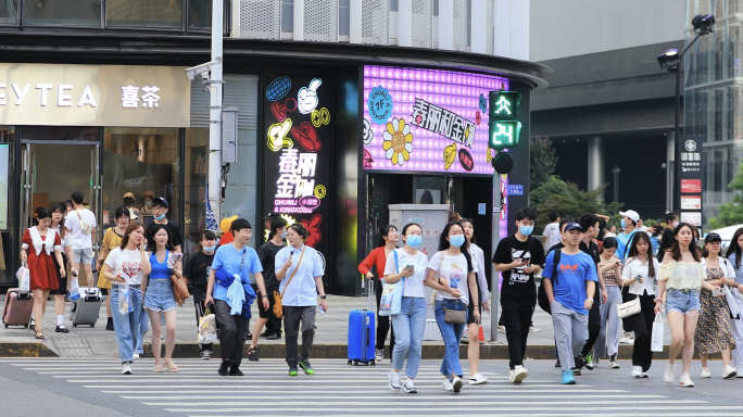 长沙黄兴南路步行街人流