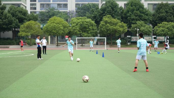 【原创4K】学校校园学生足球训练集训对抗