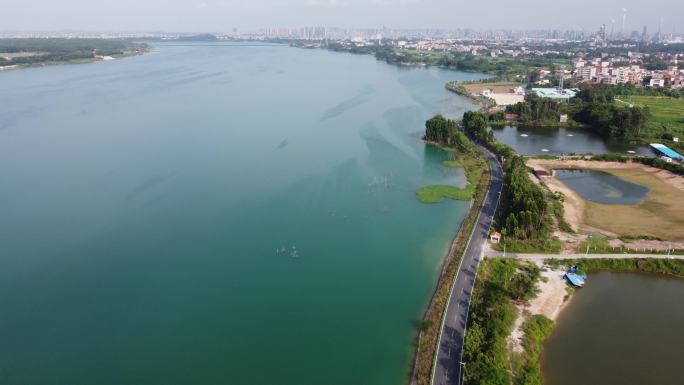 油城露天矿沿湖大距离飞行航拍