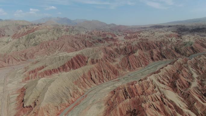 新疆喀什塔莎古道丹霞地貌4K航拍