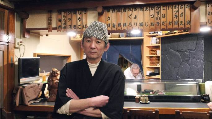 东京小餐馆的寿司厨师