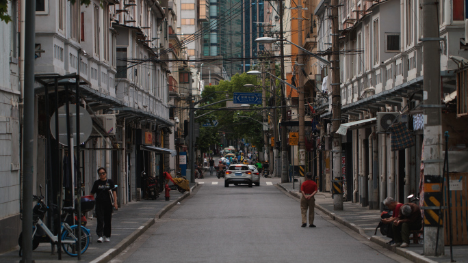 城市冷冷街道