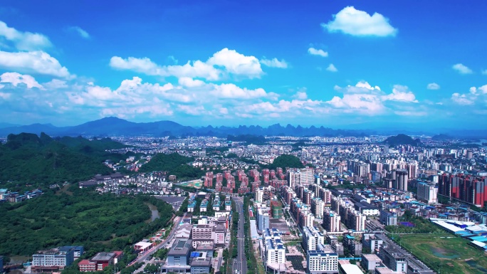 蓝天白云秀峰区桂林城市建筑航拍最新