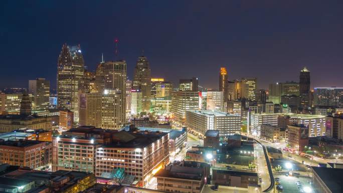 黄昏时分底特律市中心鸟瞰图