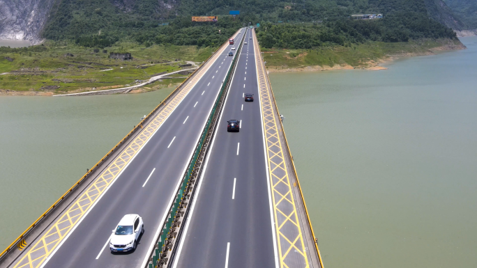 阿坝汶川都汶高速紫坪铺特大桥航拍