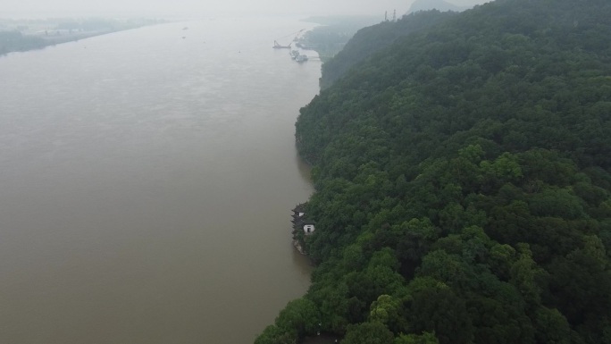 航拍素材.马鞍山采石矶烟雨