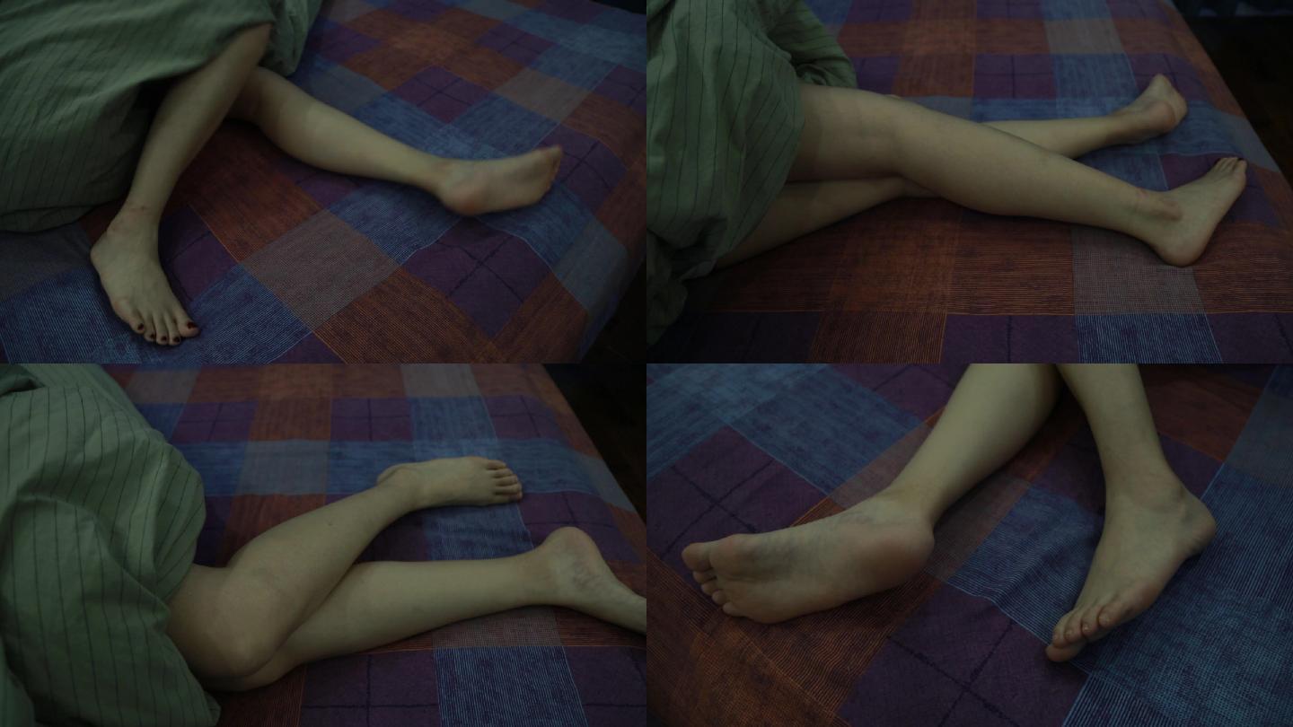美女睡觉时候的腿和脚