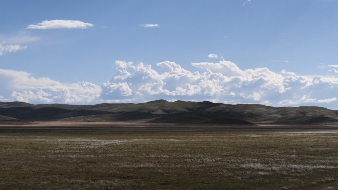 鄂陵湖周边环境植被蓝天白云延时摄影