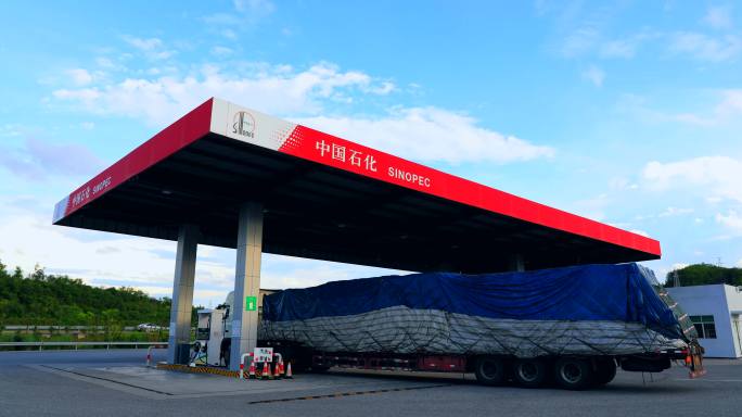 4K高速公路服务区中国石化加油站延时
