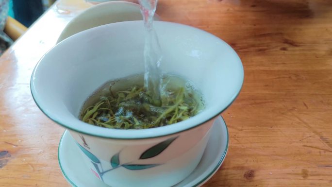 成都茶碗喝茶品茶倒水