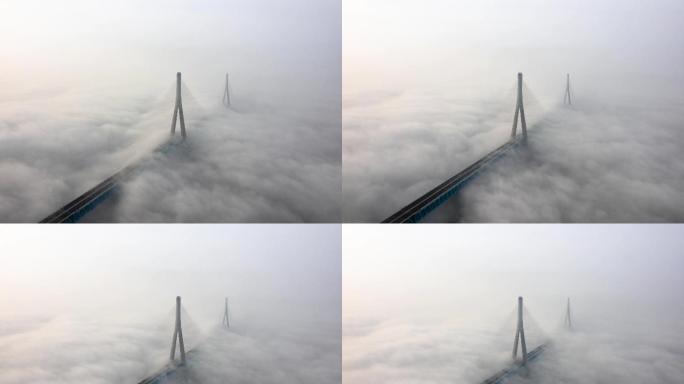 南通沪苏通大桥平流雾