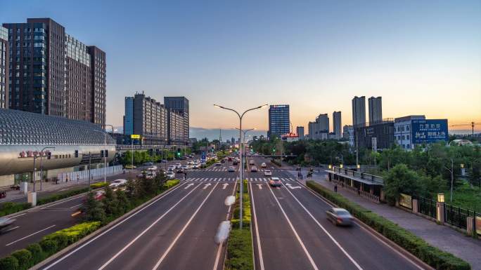 长春城市晚高峰日转夜车流延时