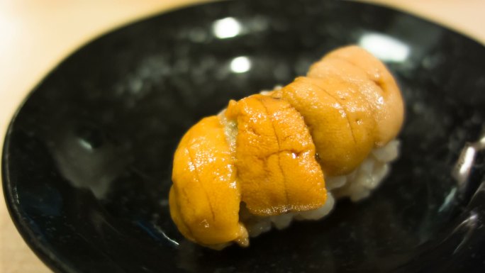 日本寿司海胆