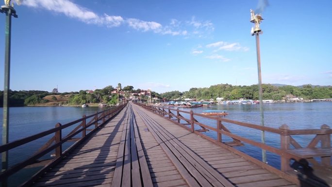 泰国最长孟族木桥移动延时摄影