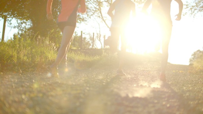 跑步者晨跑身体机能自律减肥阳光积极生活马