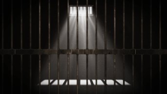 监狱审讯房牢房光影窗户_1920x1080_高清视频素材下载(编号:5986792)