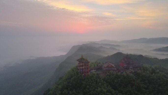 云山竹海天上人间