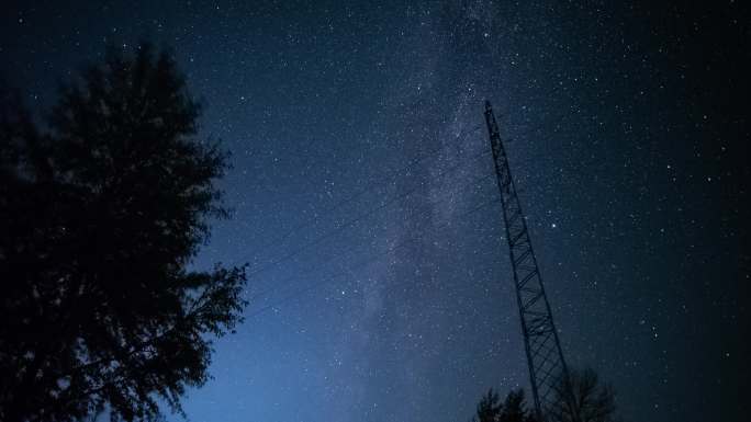 星空闪电湖延时银河