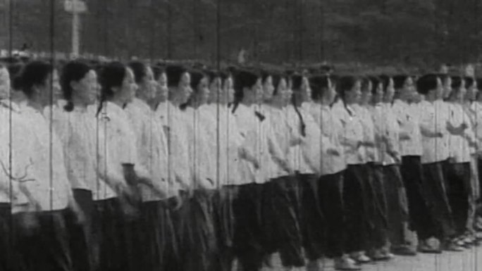 60年代中国女大学生方队