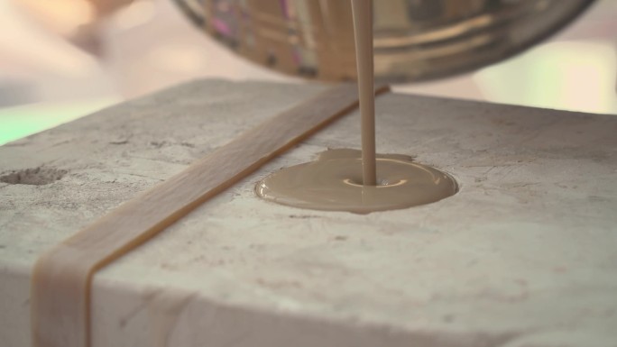 景德镇泥塑手工陶泥的生产过程