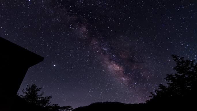 南岳衡山星轨延时，银河星空