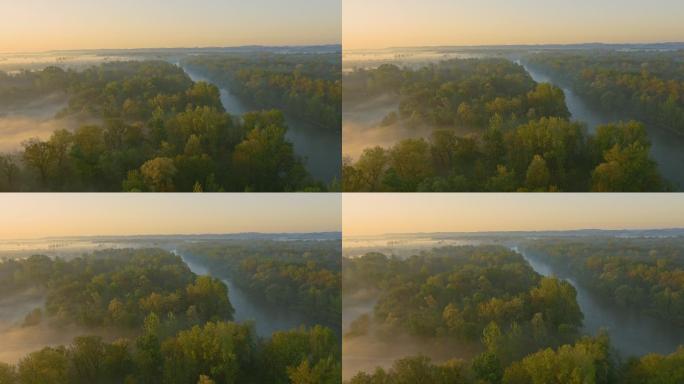 晨雾中的空中木尔河