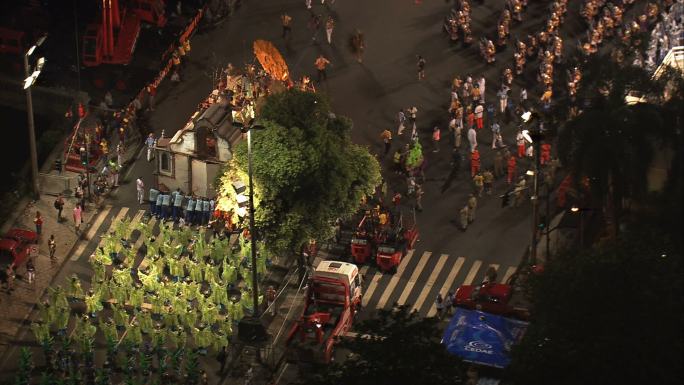 准备狂欢节游行的里约热内卢