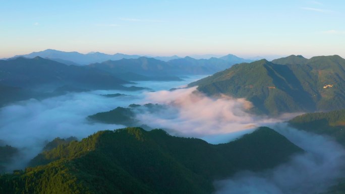 环绕航拍高山云海