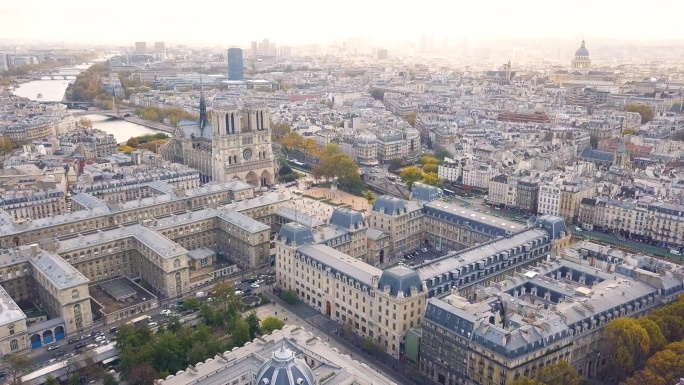 巴黎圣母院鸟瞰图城市快速高速发展商务航拍