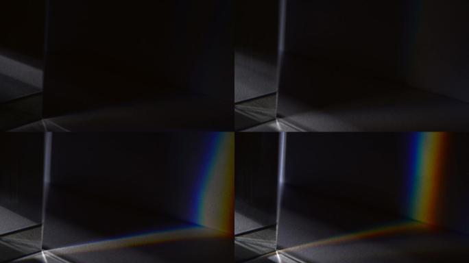 通过棱镜可见的七彩光谱