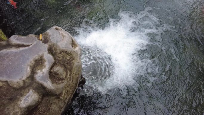 山东济南：黑虎泉兽首喷泉