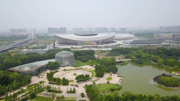 郑州植物园奥体中心航拍
