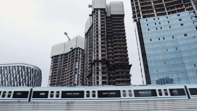 4K城市建设高架地铁驶过