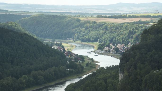 瑞士撒克逊的易北河