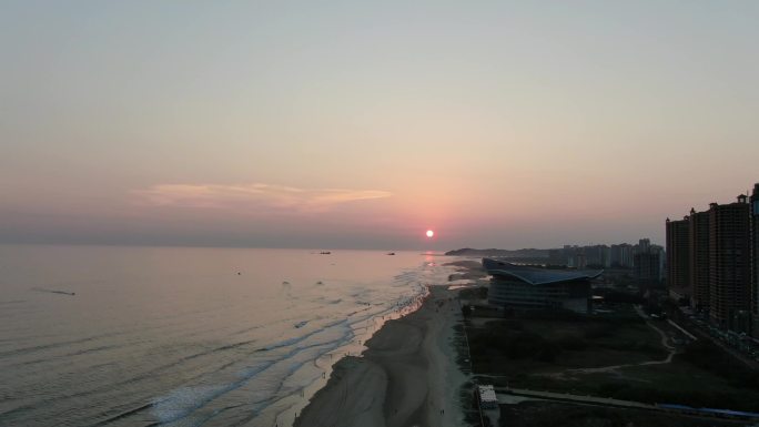 北海海滩边夕阳