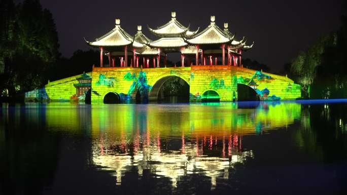 扬州瘦西湖五亭桥夜晚美景