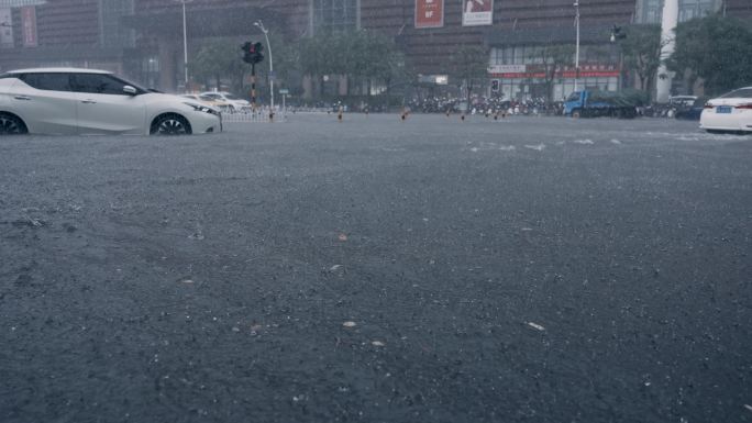 城市内涝-慢镜头