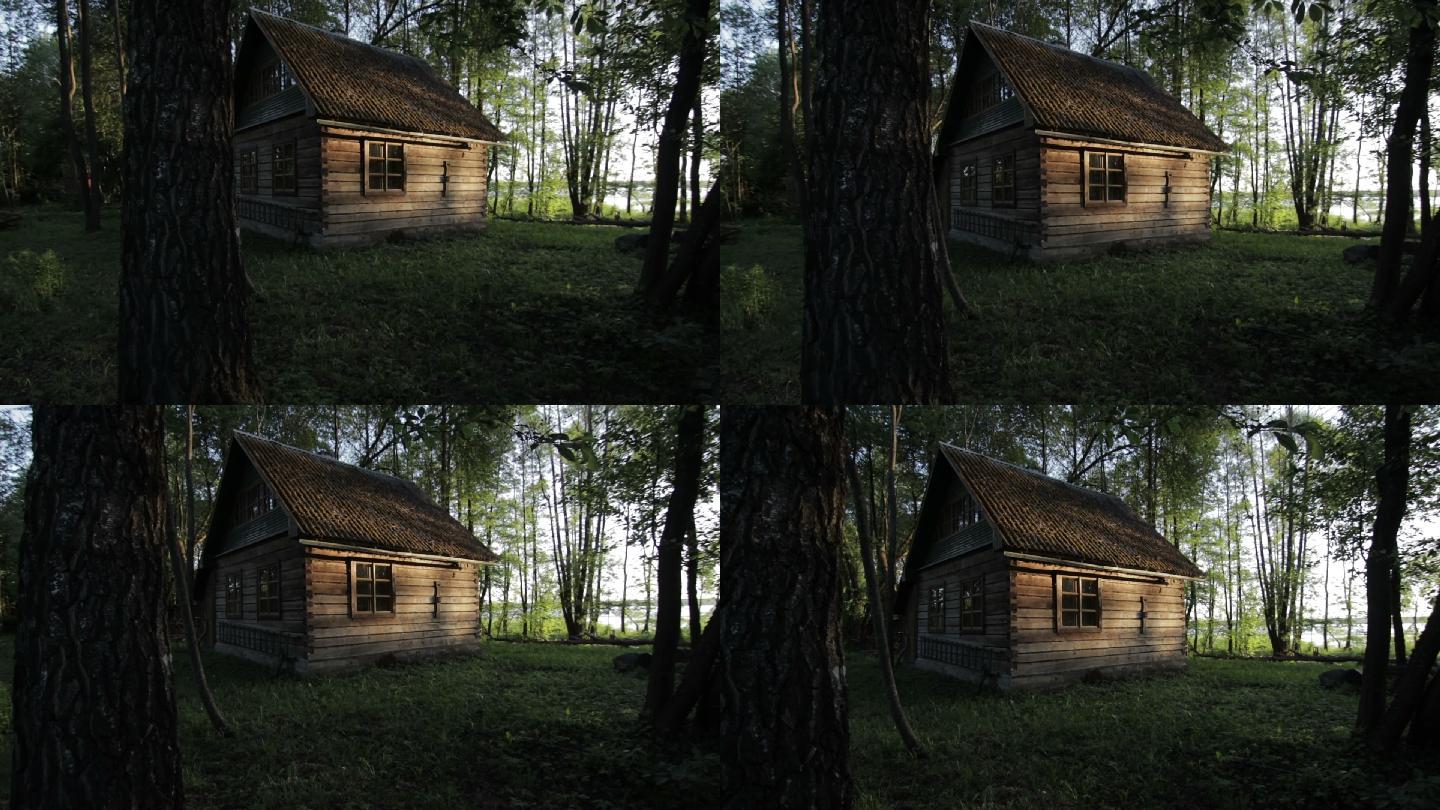 树林里的老木屋