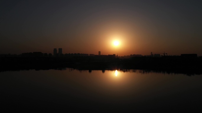 城市夕阳落日