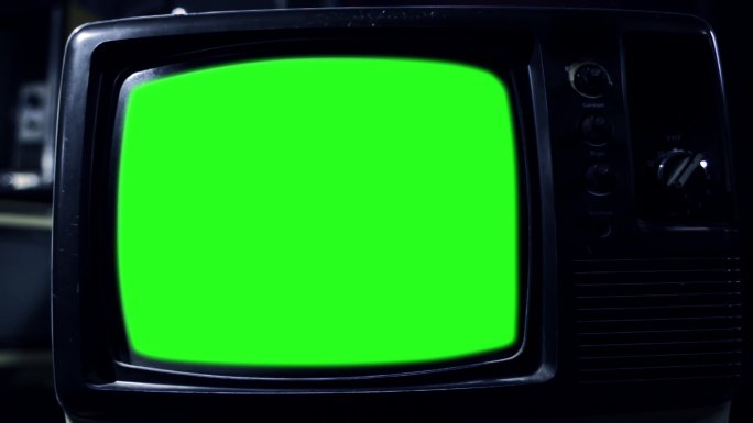 绿色屏幕老式电视。