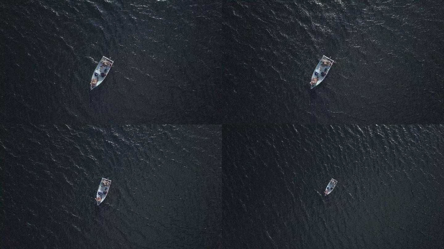 从船上钓鱼的渔民鸟瞰图