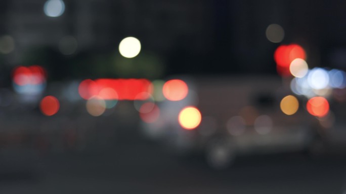 【合集】4K夜晚街道上车流人群虚焦拍摄