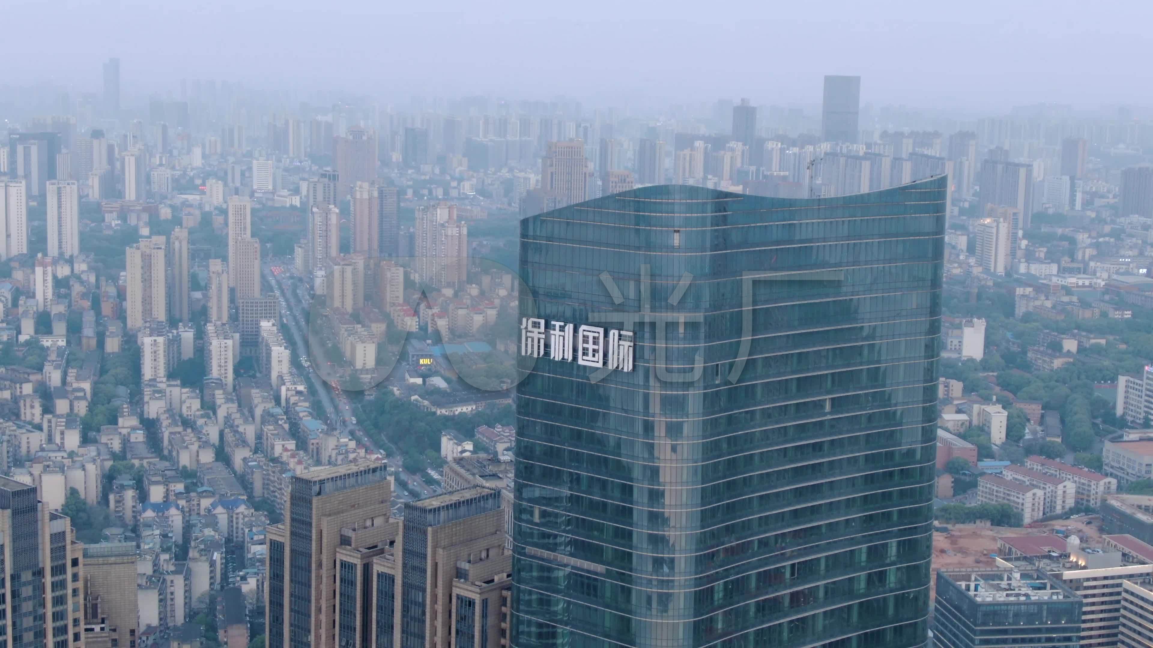 长沙保利国际大楼风景_3840x2160_高清视频素材下载(编号:6099631)