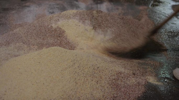 小麦稻谷酿造甜油过程A012