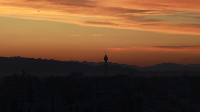 中国尊晚霞北京黄昏空镜头傍晚云霞