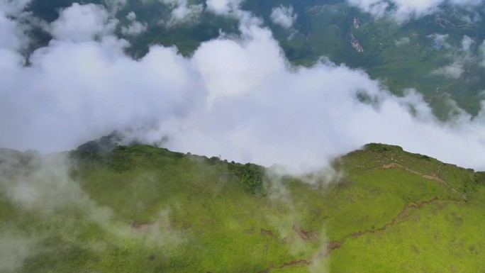 阿合哈洛龙头山大断崖