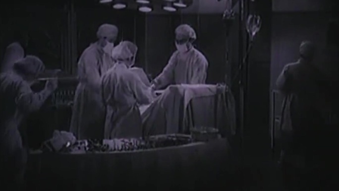 60年代手术室医生手术