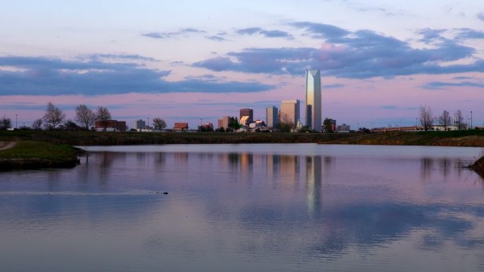 沿河城市景观城市素材航拍湿地公园视频旅游