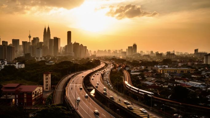 日落的吉隆坡国外外国延时航拍车流